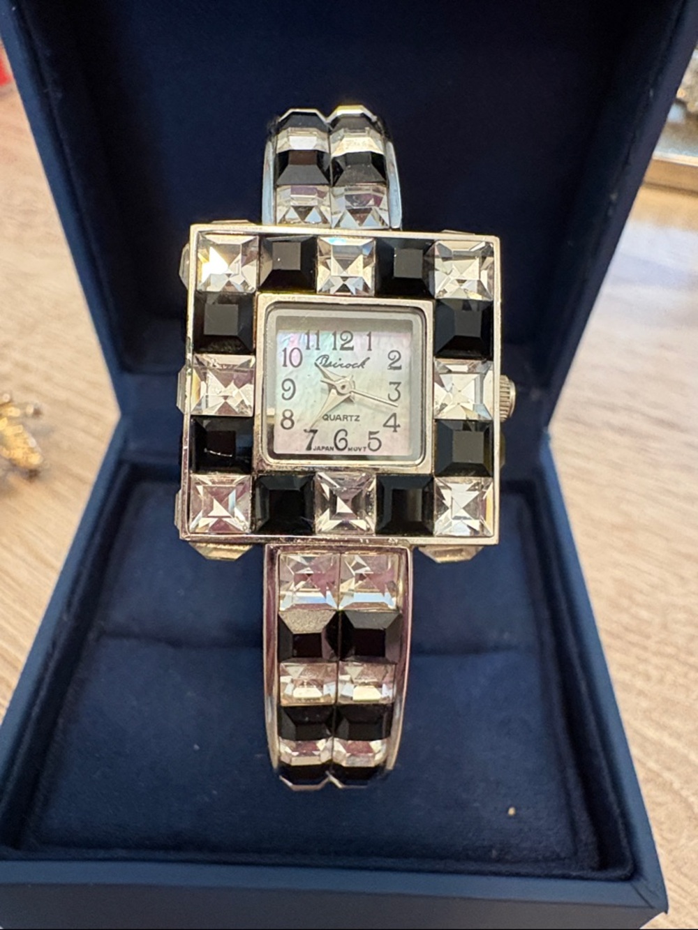 Osirock Japanese mother of pearl crystal watch